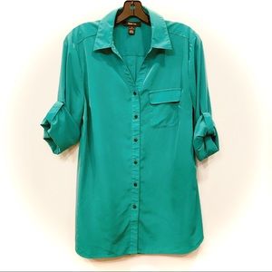 Kelly Green Blouse w/ Adjustable Rolled Sleeves